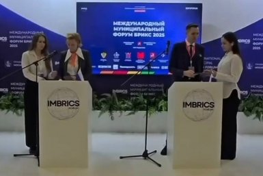 &quotМОСТ&quot и Ассоциация ЦОД подписали соглашение на муниципальном форуме БРИКС Алексей Мостовщиков